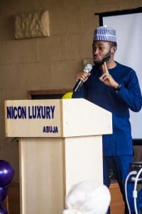 Hassan-anifowose-giving-speech-at-creative-architects-event-2017-abuja-200x300-1