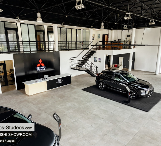 Chronos Studeos Mitsubishi Showroom VI 1